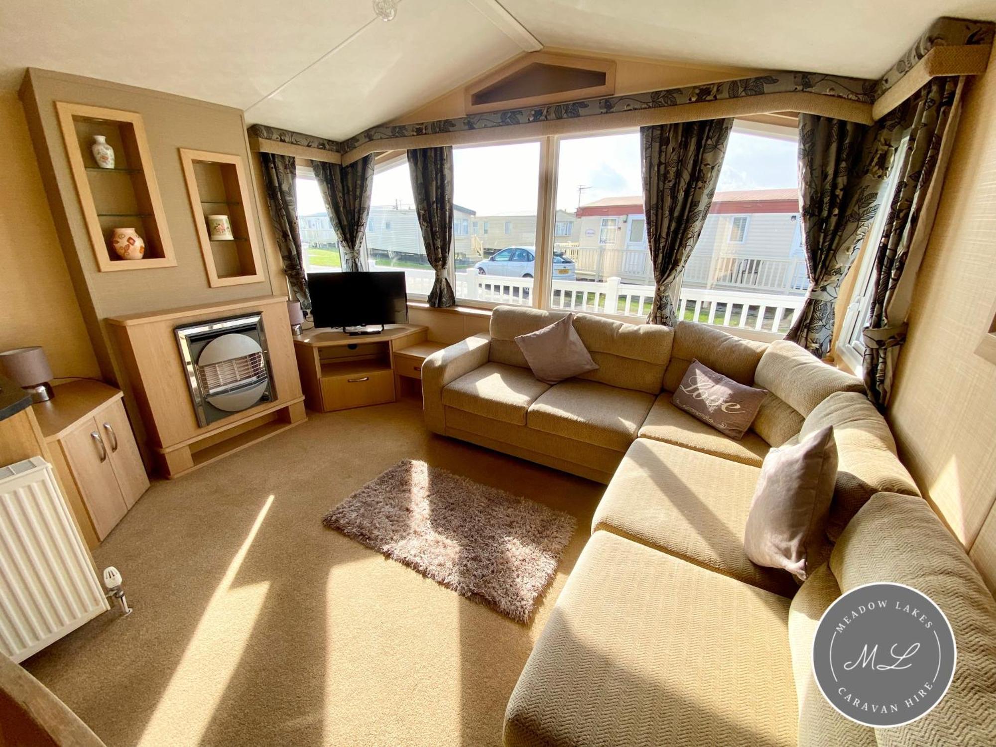 צ'אפל סנט לאונרדס Palm Grove 132 - Pet Friendly, Wifi, Central Heating, Close To Shops And Beach - Meadow Lakes Caravan & Lodge Hire מראה חיצוני תמונה