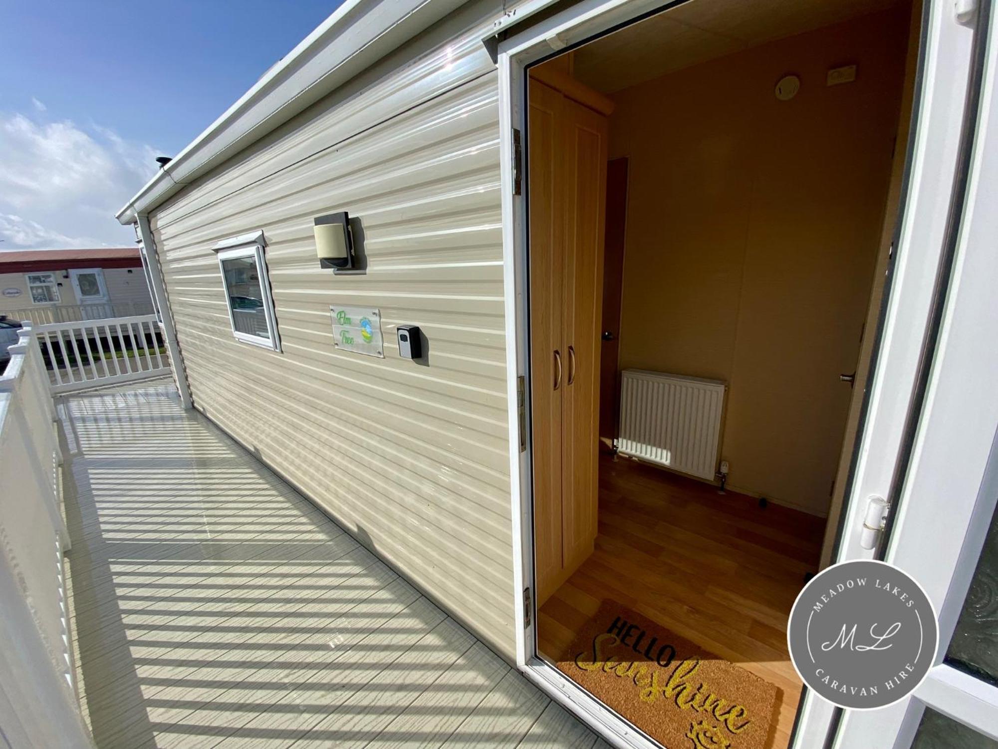 צ'אפל סנט לאונרדס Palm Grove 132 - Pet Friendly, Wifi, Central Heating, Close To Shops And Beach - Meadow Lakes Caravan & Lodge Hire מראה חיצוני תמונה